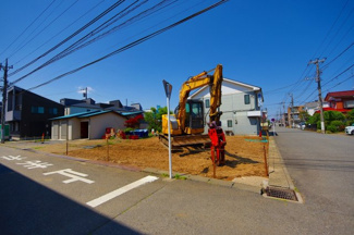 【前面道路含む現地写真】