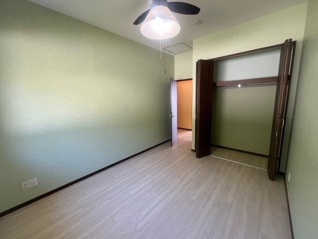 塩屋77番地