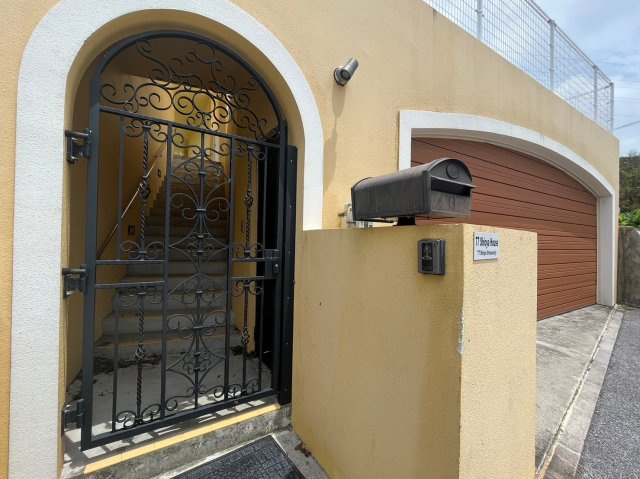 塩屋77番地の外観