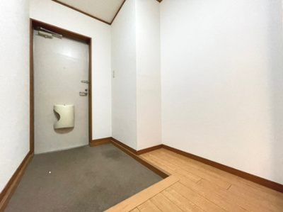 【玄関】 | ティンバー・ヒルズ