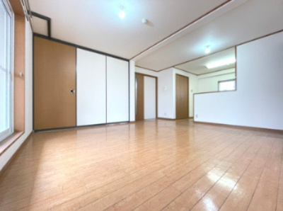 【居間・リビング】 | ティンバー・ヒルズ