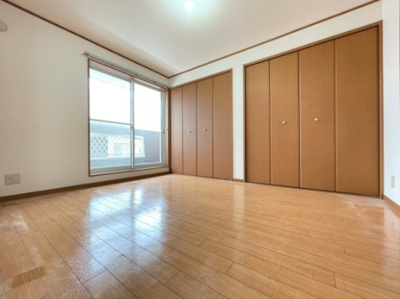 【洋室】 | ティンバー・ヒルズ