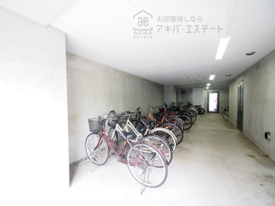 【ロビー】 | Priere