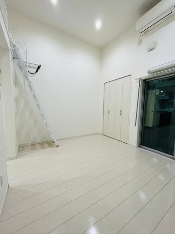 仲介手数料0円IVYの居間・リビング