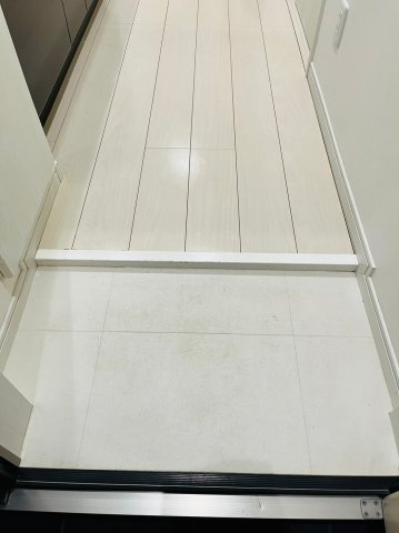 仲介手数料0円IVYの玄関