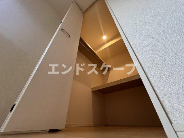 スクエアBの収納|高崎、前橋のお部屋探しはエンドスケープまで！お客様の理想お聞かせ下さい♪
