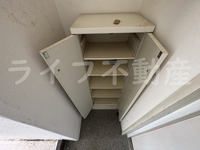 サンパレス布施の収納|小物を収納するのに便利です