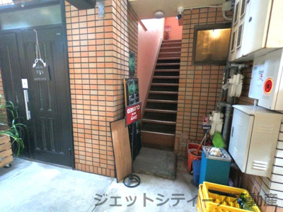 【エントランス】 | 中崎西テナントビル