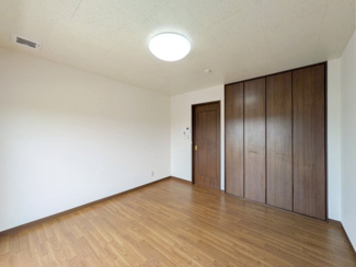 【洋室】 | 美野里第２中央ビル