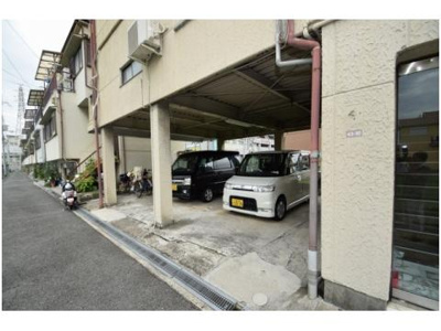 【駐車場】 | プルシャン城南