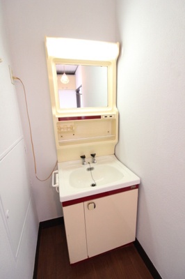 【洗面所】 | プルシャン城南