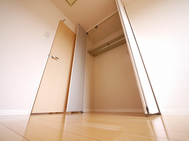 久保一戸建ＡＢＣＤＥの収納|大きなスペースがあり、収納には困りません