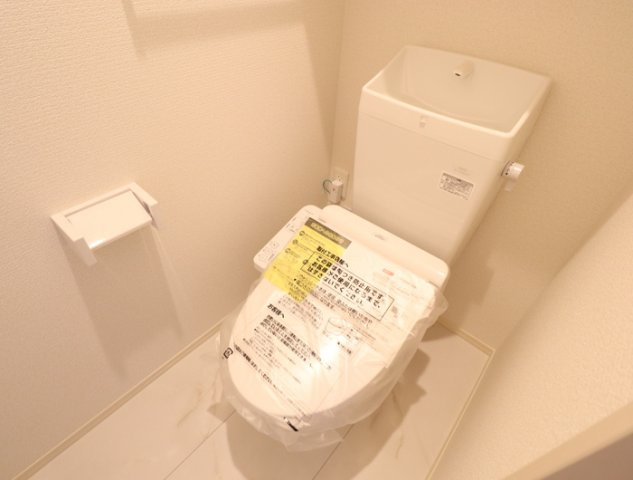 熊本市西区島崎７丁目のアパートのトイレ