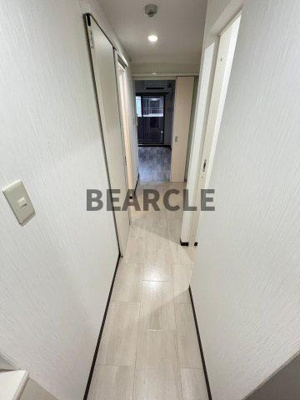 【玄関】 | ローブコート六地蔵駅前