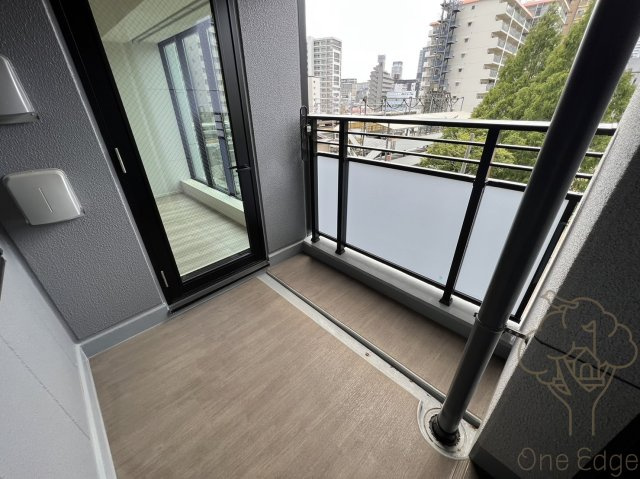 プラウドタワー梅田豊崎のバルコニー