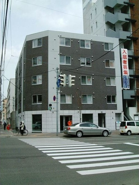 エヴァンスコート南1条の画像