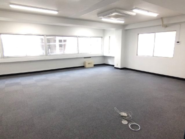 芳町ビルの内装
