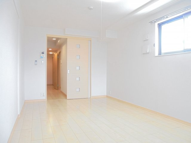 サニー・アートの寝室