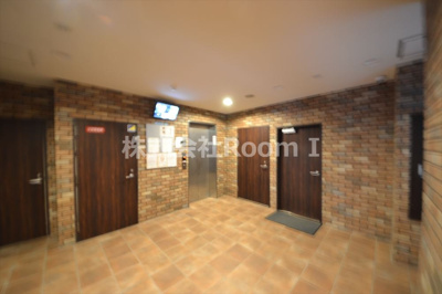【エントランス】 | オルフェア上本町Ⅶ番館 | 落ち着いたエントランスです