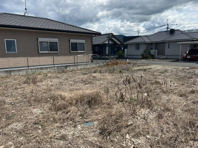 鏡町下有佐分譲地の外観