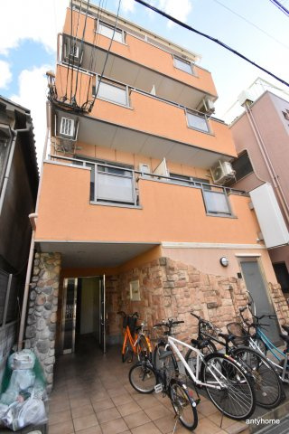 コスミック　仲介手数料無料の外観
