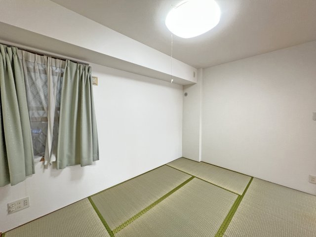 ベルグレースケア江戸川の和室