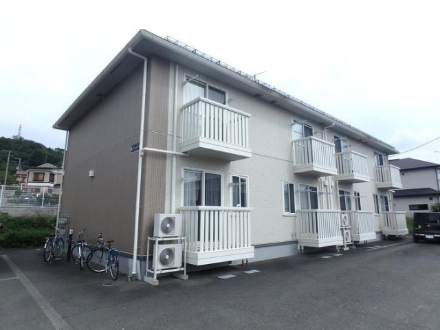 パインヒルズの外観