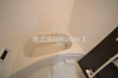 【浴室】 | ローズコーポ堺筋本町 | 落ち着いた空間のお風呂です