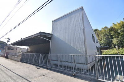 【外観】 | 春山町　売倉庫