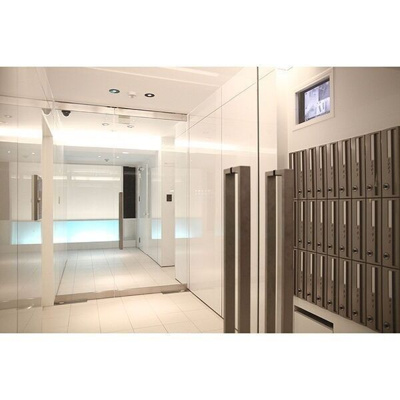 【ロビー】 | Rebis