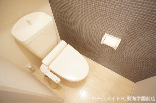 熊本市東区長嶺東９丁目のアパートのトイレ