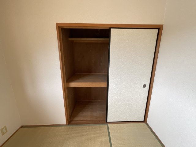 【エントランス】 | レトワールＳ2 | 落ち着いたエントランスです
