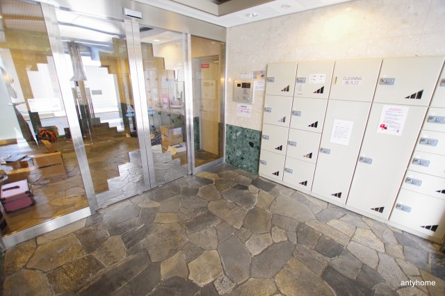 エステムコート大阪城前・OBPリバーフロント　仲介手数料無料のロビー