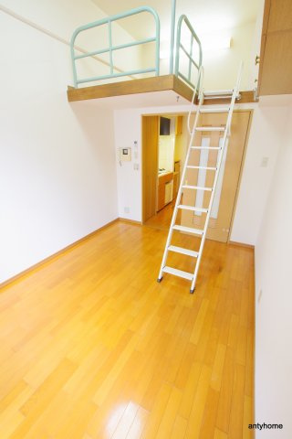 エステムコート大阪城前・OBPリバーフロント　仲介手数料無料の洋室