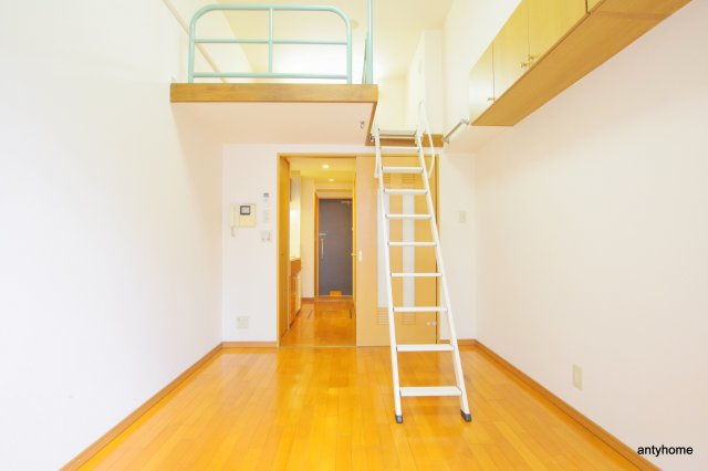 エステムコート大阪城前・OBPリバーフロント　仲介手数料無料の洋室