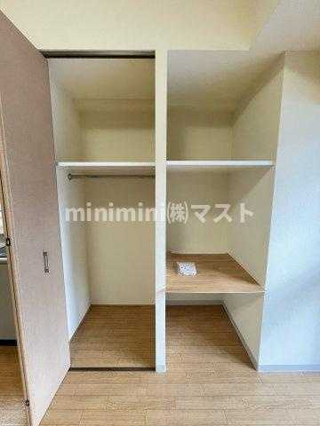 ルーセントオーデン難波の収納