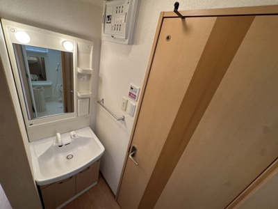 【洗面所】 | メゾン・ラヴィアンローズⅡ