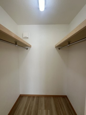 岩出市曽屋・中古戸建・114126の収納