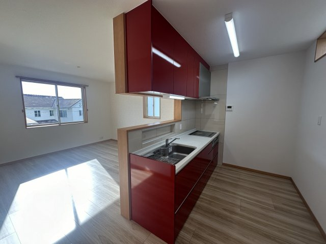 岩出市曽屋・中古戸建・114126のキッチン