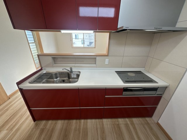 岩出市曽屋・中古戸建・114126のキッチン