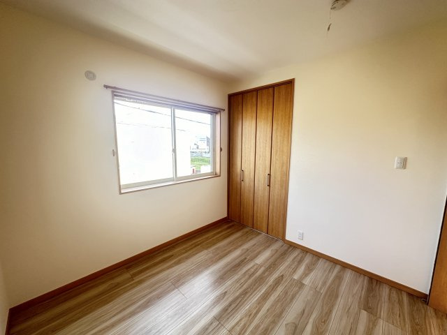 岩出市曽屋・中古戸建・114126の洋室