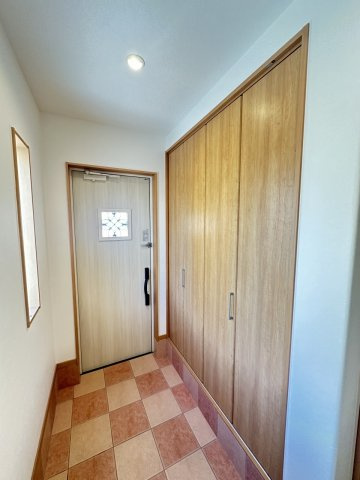 岩出市曽屋・中古戸建・114126の玄関