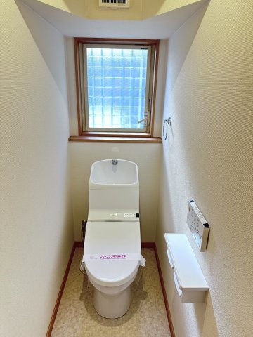 岩出市曽屋・中古戸建・114126のトイレ