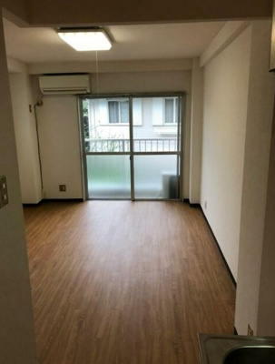 【居間・リビング】 | ローズガーデン二番館