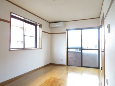 【居間・リビング】 | ハイツ・ヨシダⅢ | 1階洋室