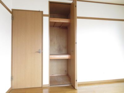 【収納】 | ハイツ・ヨシダⅢ | 2階南収納