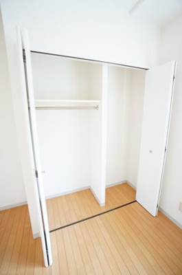 【収納】 | アスモグランデ | ※同物件・反転タイプの写真です。