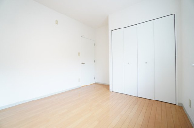 【洋室】 | アスモグランデ | ※同物件・反転タイプの写真です。