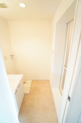 【洗面所】 | アスモグランデ | ※同物件・反転タイプの写真です。