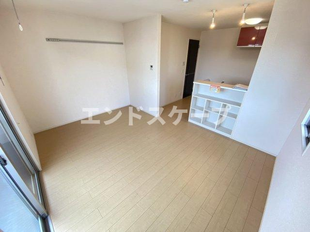 ヴェラハイツ Mの居間・リビング|高崎、前橋エリアのお部屋探しはエンドスケープまで！お客様の理想お聞かせ下さい♪